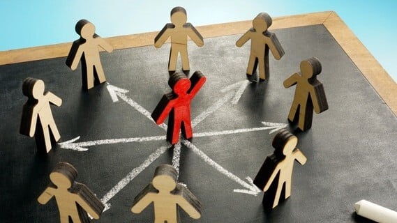 Leading Team Starts with You_16-9